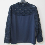 ＊特別SALE＊レース切り替えのカットソー（紺）