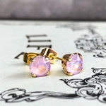 新色ラベンダーディライトスワロフスキークリスタルストーンピアス