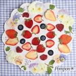 小さめいちご入り🍓ミックスベリーとビオラの押し花素材セット
