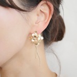 花束ピアス（片耳）/イヤリング　紫陽花