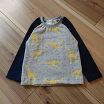 【90size】 キリン柄ラグランＴシャツ カラフルネップ