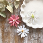 Czech flower pierce/earring