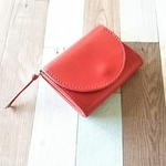シンプル財布  牛ヌメ革 レザー 赤色（レッド）