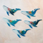 泳ぐクジラのブローチ