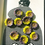 【1コずつ販売】JIRI＊IVANA czech beads#チェコビーズ flower22㎜  pistàcchio green＊lavender/bronze