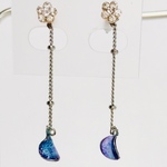 輝く花と青雫ピアス&イヤリング