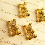 ■再販■10個入■16mm■ビンテージボタン (立体くまちゃん　大)　 アクセサリーに!　(1382-17) 
