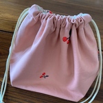 さくらんぼ刺繍の弁当袋☆