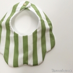 花びらスタイ（カーキストライプ）