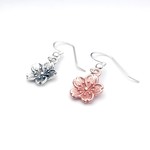 桜のピアス- -フックタイプ-