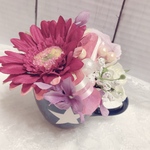 フラワーアレンジメント ガーベラ紫陽花パール