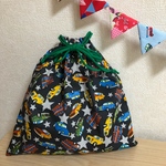 大きめな巾着！40×40 ！大きい体操着やお着替袋！くるま柄