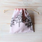tree刺繍*北欧柄*巾着＊木の刺繍*モバイルケース