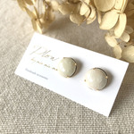 七宝焼 round○ポストピアス～ ivory～
