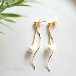 ✱再販✱ ウェーブ×コットンパール シンプルピアス