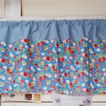 《45cm×108cmサイズ》カフェカーテン♡ベリー＆チェリー柄 ブルー
