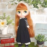 No.1515  黒リネンのエプロンワンピとモノチェックのインナー