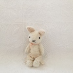 blanc petit alpaca