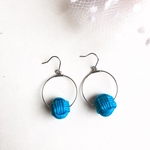 ブルーピアス