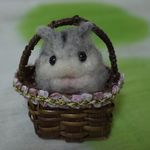 羊毛フェルト★かご入りジャンガリアンハムスター