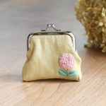 ふっくら♬手刺繍の小銭入れ★あじさい×リネン黄
