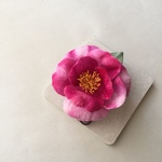 オーダー様専用 椿のコサージュ