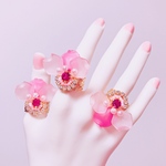 【限定色】花びらビジューリング ピンク×ピンク