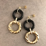 大ぶりピアス/大ぶりイヤリング♡ドイツ製アクリルBlack✖️ラウンドゴールド