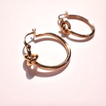 シンプルメタルノットフープピアス♡