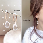 ✴︎再×2販売✴︎雫がキラキラ揺れるゴールドフープピアス