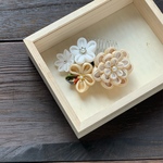 袴や浴衣や着物に☆ベージュの髪飾り つまみ細工