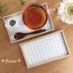 お花タイルのトレー