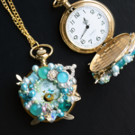 時のロワゾーブルー・懐中時計
