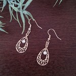 【送料無料】再販＊すかしパーツ&ガラスパールピアス