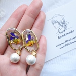 spring has come❤︎押し花を閉じ込めた春を感じるレジンピアス🌼