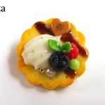 デコ紅茶クッキーのブローチ