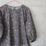 Kさま専用＊再入荷！リバティ＊ふんわり袖ブラウス （11号)
