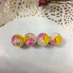 球体レジンのお花バレッタ