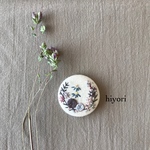 刺繍ブローチ