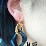 【アレルギー対応】(パーツ交換可能)ふんわりハンサムピアス / イヤリング