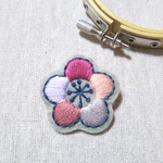 カラフルフラワーブローチ（ラベンダートーン）