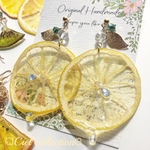 【kotako0101様専用】ジューシースライスレモンの大ぶりピアス🍋