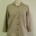 ベージュ地×チェック柄 セーラー衿７分丈袖ブラウス  Mサイズ