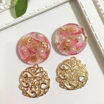 赤スターチス＆透かしチャームイヤリング