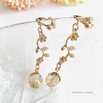 ボタニカル花🌼と木ノ実、イヤリング、ゴールドの魅力✨シリーズ