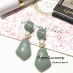 再販2¥300‼︎ペールグリーン大振りアクセサリー