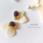 白花navyピアス