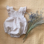 おしりぷっくりギンガムチェックロンパース  70sizeのみ ラスト1点