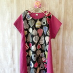 ◆SALE￥2,300引き!!◆北欧果実　　半袖ワンピース（カシス×黒） 