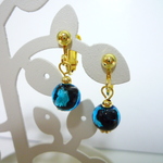 再々入荷！再再・・・深海ブルーのガラス玉イヤリング＆ピアス